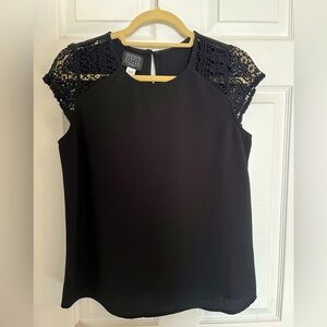 Simply Styled top with lace cap sleeves - Women’s size medium. New without tag.